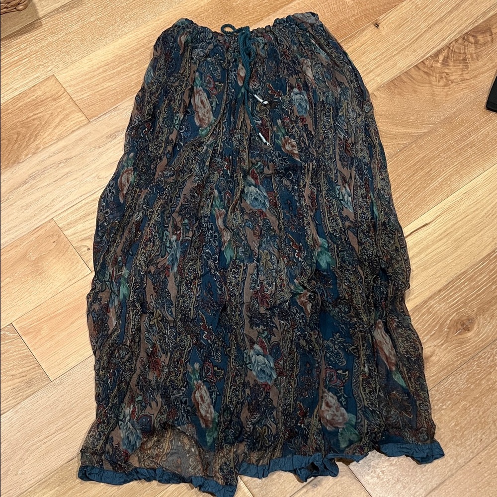 Bohemian Paisley Maxi Skirt made in India est.‎ small
